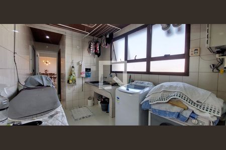 Apartamento à venda com 370m², 5 quartos e 8 vagasÁrea de Serviço