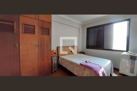 Apartamento à venda com 370m², 5 quartos e 8 vagasQuarto 4 suíte