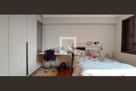 Apartamento à venda com 370m², 5 quartos e 8 vagasQuarto 1 suíte