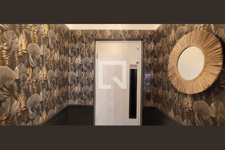 Apartamento à venda com 370m², 5 quartos e 8 vagasEntrada 3 - Elevador