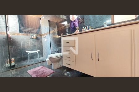 Apartamento à venda com 370m², 5 quartos e 8 vagasBanheiro Quarto 1 suíte