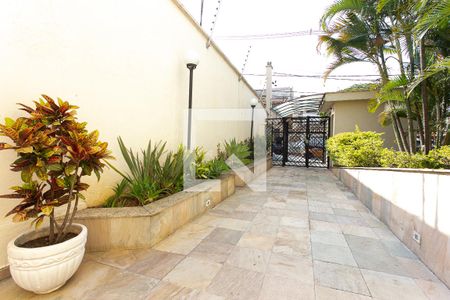 Apartamento à venda com 63m², 2 quartos e 1 vagaÁrea comum