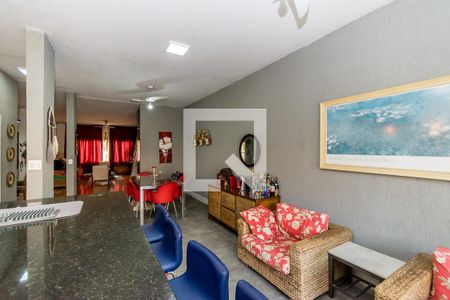 Casa à venda com 240m², 4 quartos e 1 vagaCozinha