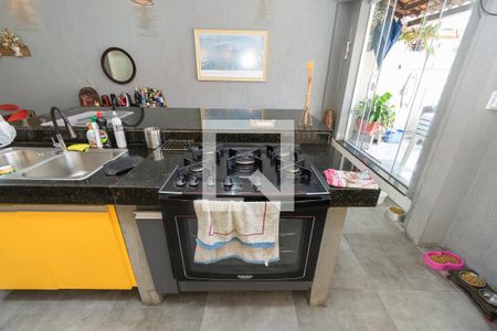 Casa à venda com 240m², 4 quartos e 1 vagaCozinha