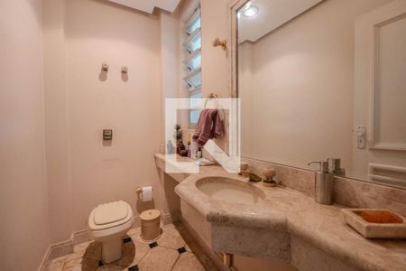 Apartamento à venda com 414m², 4 quartos e 2 vagasLavabo