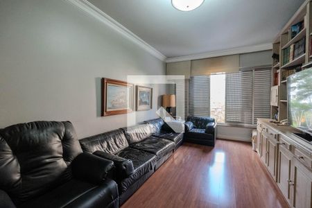 Apartamento à venda com 414m², 4 quartos e 2 vagasQuarto 1