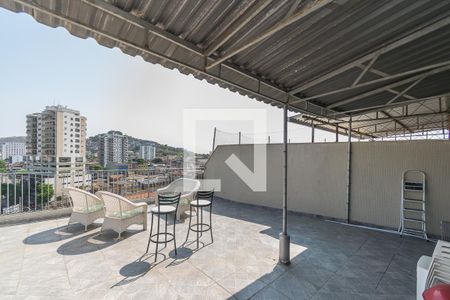Apartamento à venda com 111m², 3 quartos e 2 vagas Apartamento à venda com 111m², 3 quartos e 2 vagasVaranda gourmet