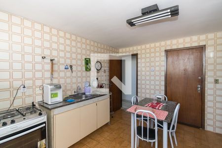 Apartamento à venda com 111m², 3 quartos e 2 vagas Apartamento à venda com 111m², 3 quartos e 2 vagasCozinha