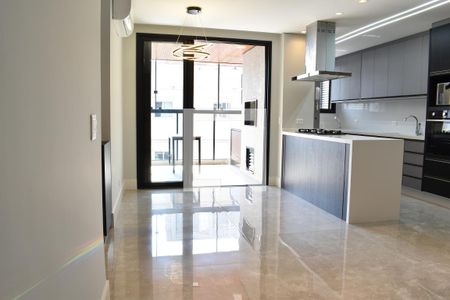 Sala de apartamento à venda com 3 quartos, 94m² em Juvevê, Curitiba