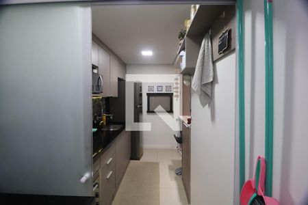 Apartamento à venda com 63m², 2 quartos e 1 vagaCozinha e Área de Serviço