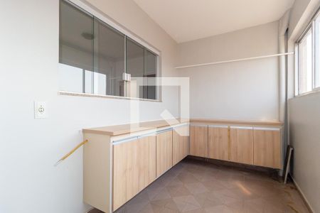 Apartamento para alugar com 110m², 3 quartos e sem vagaÁrea de Serviço