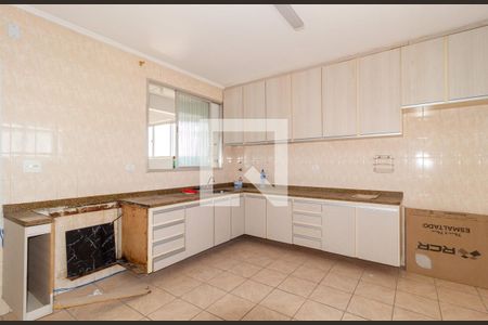 Apartamento para alugar com 110m², 3 quartos e sem vagaCozinha