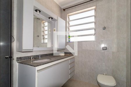 Apartamento para alugar com 110m², 3 quartos e sem vagaBanheiro - Social