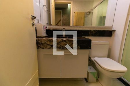 Apartamento à venda com 275m², 3 quartos e 3 vagasBanheiro Social