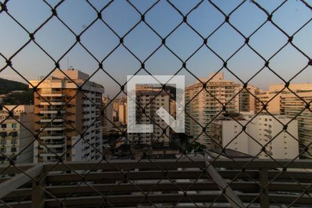 Apartamento à venda com 275m², 3 quartos e 3 vagasVista da Suíte