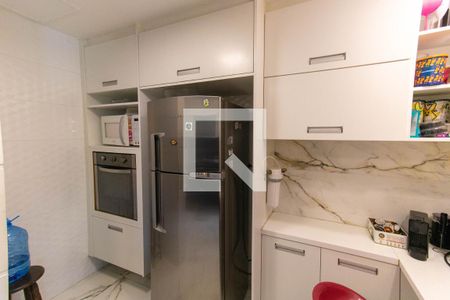Apartamento à venda com 275m², 3 quartos e 3 vagasCozinha