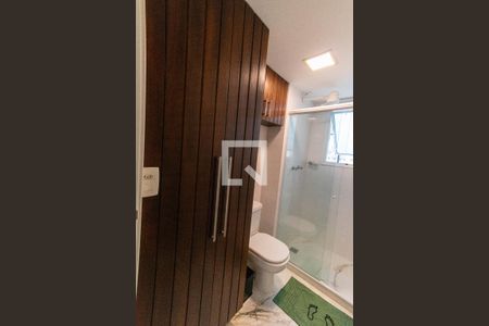Apartamento à venda com 275m², 3 quartos e 3 vagasBanheiro Social 2