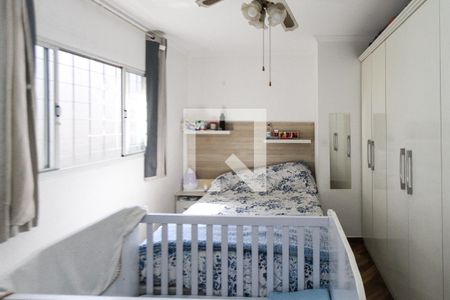 Casa à venda com 102m², 3 quartos e 2 vagasQuarto 2