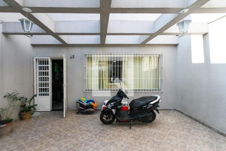 Casa à venda com 102m², 3 quartos e 2 vagasGaragem