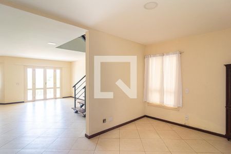 Casa de condomínio à venda com 280m², 5 quartos e 3 vagasSala de Jantar