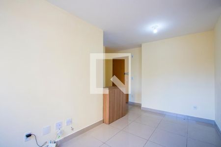 Sala de apartamento para alugar com 2 quartos, 43m² em Parque São Vicente, Mauá