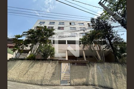 Apartamento à venda com 53m², 2 quartos e 1 vagaFachada + plaquinha