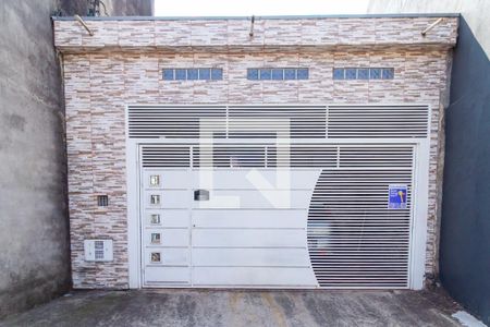 Casa à venda com 192m², 3 quartos e 3 vagasFachada