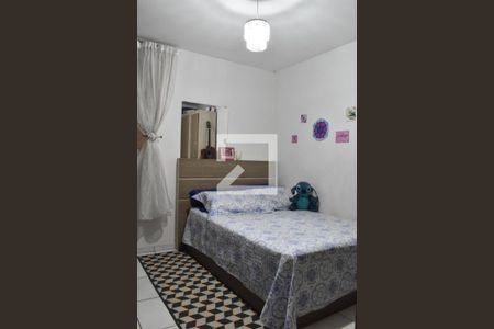 Quarto 2 de casa para alugar com 3 quartos, 100m² em Xaxim, Curitiba