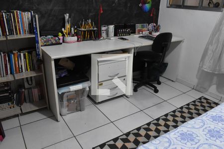 Quarto 2 de casa para alugar com 3 quartos, 100m² em Xaxim, Curitiba