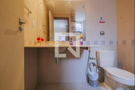 Apartamento para alugar com 217m², 5 quartos e 3 vagasBanheiro da Suíte 3