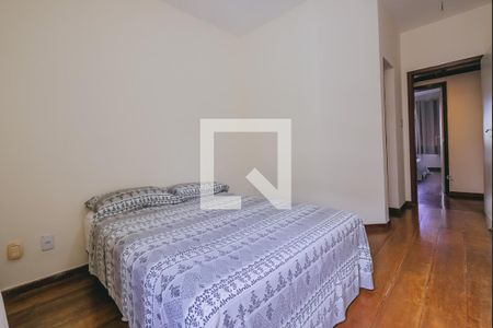 Apartamento para alugar com 217m², 5 quartos e 3 vagasQuarto 2 - Suíte