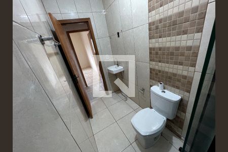 Casa para alugar com 100m², 2 quartos e 3 vagasBanheiro