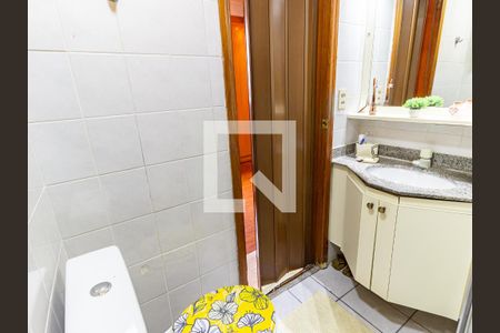 Apartamento à venda com 100m², 3 quartos e 1 vaga Apartamento à venda com 100m², 3 quartos e 1 vagaBanheiro da Suíte 1