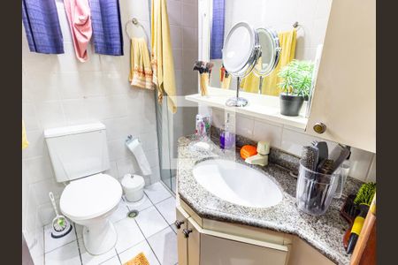 Apartamento à venda com 100m², 3 quartos e 1 vaga Apartamento à venda com 100m², 3 quartos e 1 vagaBanheiro da Suíte 2