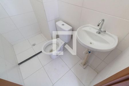 Apartamento para alugar com 56m², 2 quartos e 1 vaga Apartamento para alugar com 56m², 2 quartos e 1 vagaBanheiro