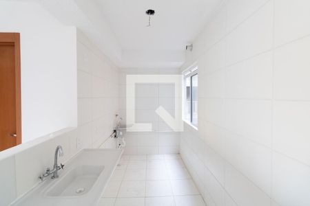 Apartamento para alugar com 56m², 2 quartos e 1 vaga Apartamento para alugar com 56m², 2 quartos e 1 vagaCozinha e Área de Serviço