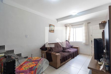 Sala de casa de condomínio à venda com 2 quartos, 61m² em Cidade Lider, São Paulo