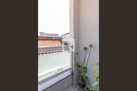 Casa de condomínio à venda com 61m², 2 quartos e 1 vaga Casa de condomínio à venda com 61m², 2 quartos e 1 vagaVaranda