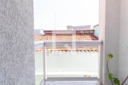 Casa de condomínio à venda com 61m², 2 quartos e 1 vaga Casa de condomínio à venda com 61m², 2 quartos e 1 vagaVaranda