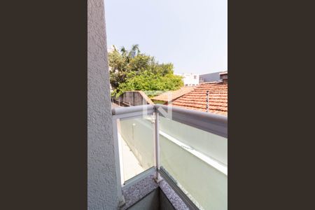 Casa de condomínio à venda com 61m², 2 quartos e 1 vaga Casa de condomínio à venda com 61m², 2 quartos e 1 vagaVaranda