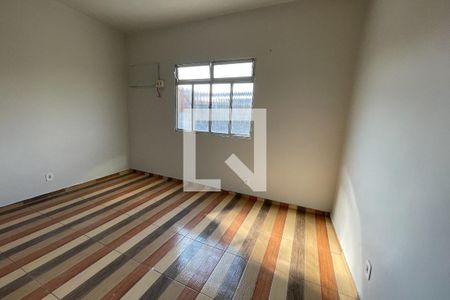 Quarto 1 de casa para alugar com 2 quartos, 50m² em Jardim Olavo Bilac, Duque de Caxias