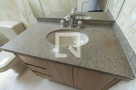 Apartamento para alugar com 190m², 3 quartos e 3 vagasBanheiro