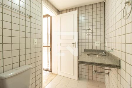 Apartamento para alugar com 190m², 3 quartos e 3 vagasBanheiro 2