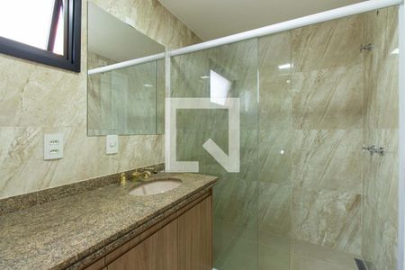 Apartamento para alugar com 190m², 3 quartos e 3 vagasBanheiro da Suíte