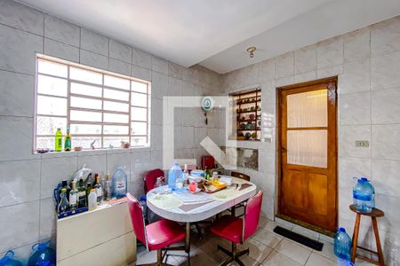 Casa à venda com 170m², 5 quartos e 5 vagasCozinha