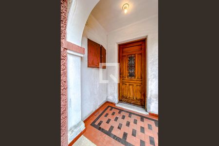 Casa à venda com 170m², 5 quartos e 5 vagasHall de entrada