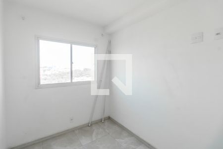 Quarto 1 de apartamento para alugar com 2 quartos, 45m² em Vila Pierina, São Paulo