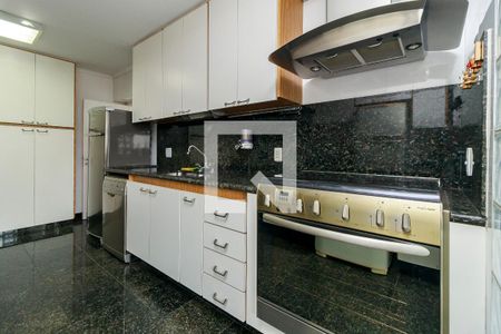 Apartamento para alugar com 170m², 4 quartos e 2 vagasCozinha