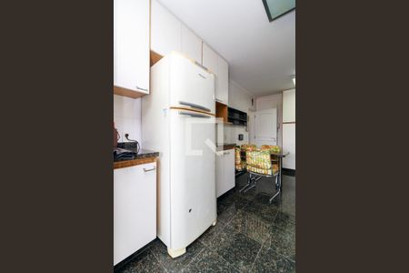 Apartamento para alugar com 170m², 4 quartos e 2 vagasCozinha