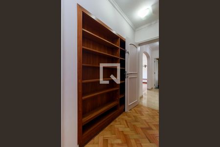 Apartamento para alugar com 170m², 4 quartos e 2 vagasCorredor